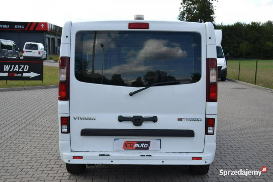 Opel Vivaro 16 D 145 AMBULANS karetka nawigacja Kęty