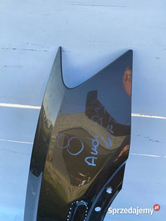 BŁOTNIK PRAWY PRZOD PRZEDNI AUDI A3 8V0821468A sprzedam