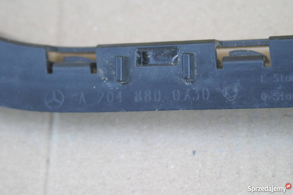 MERCEDES C KLASA W204 ŚLIZG ZDERZAKA LEWY TYŁ Bieleń