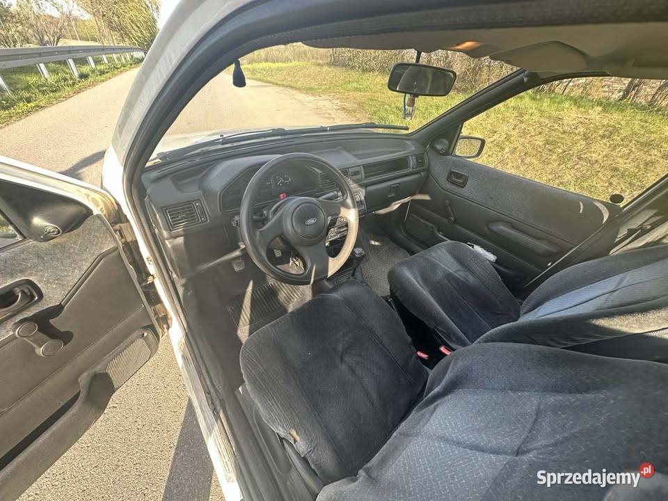 Ford Fiesta mk3 nieuszkodzony podkarpackie Straszydle