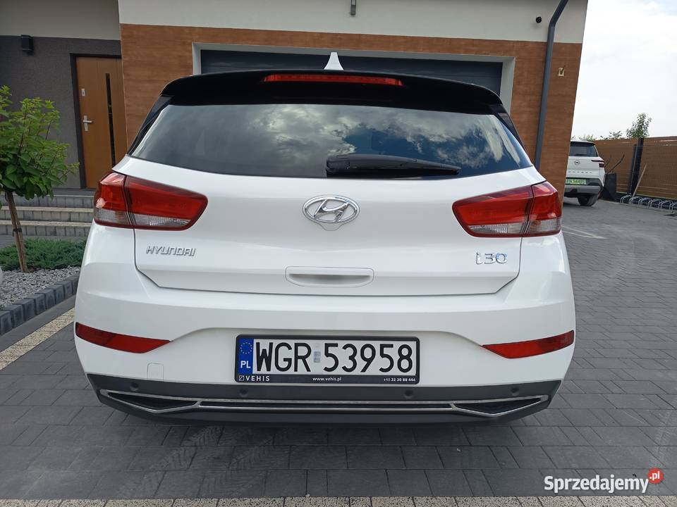 Hyundai i30 Benzyna 2023 Bezwypadkowy benzyna Warka