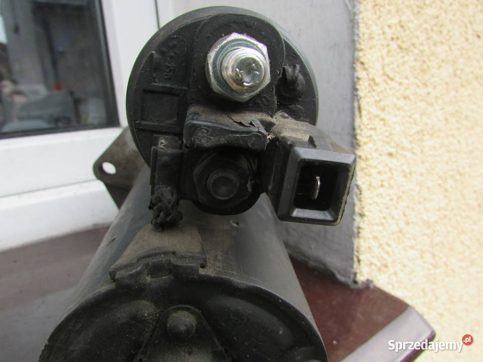 Rozrusznik Bosch 0001112044 085911023 J