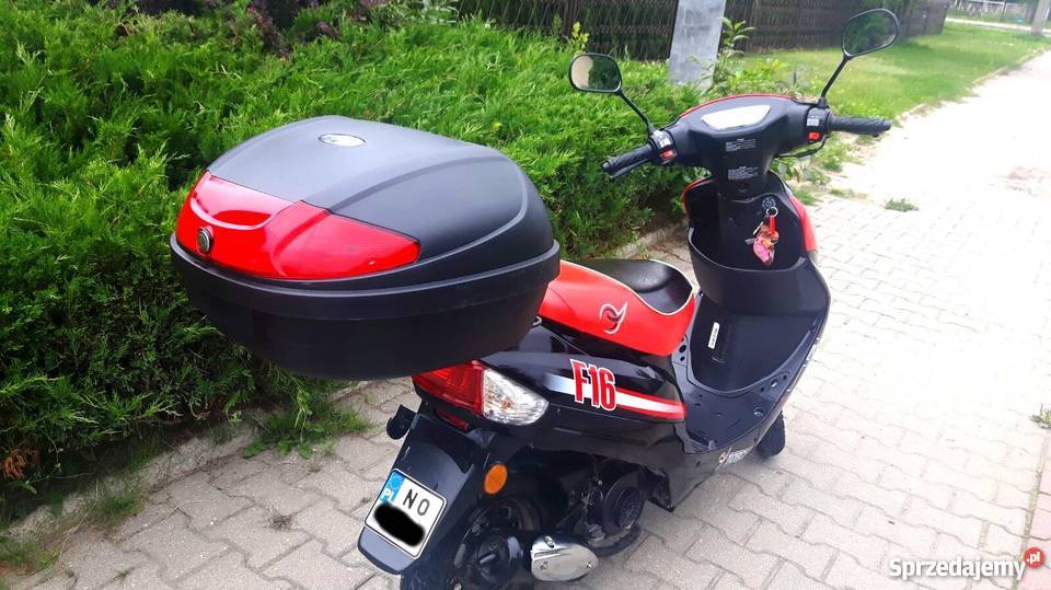 SKUTER TOROS F 16 Olsztyn