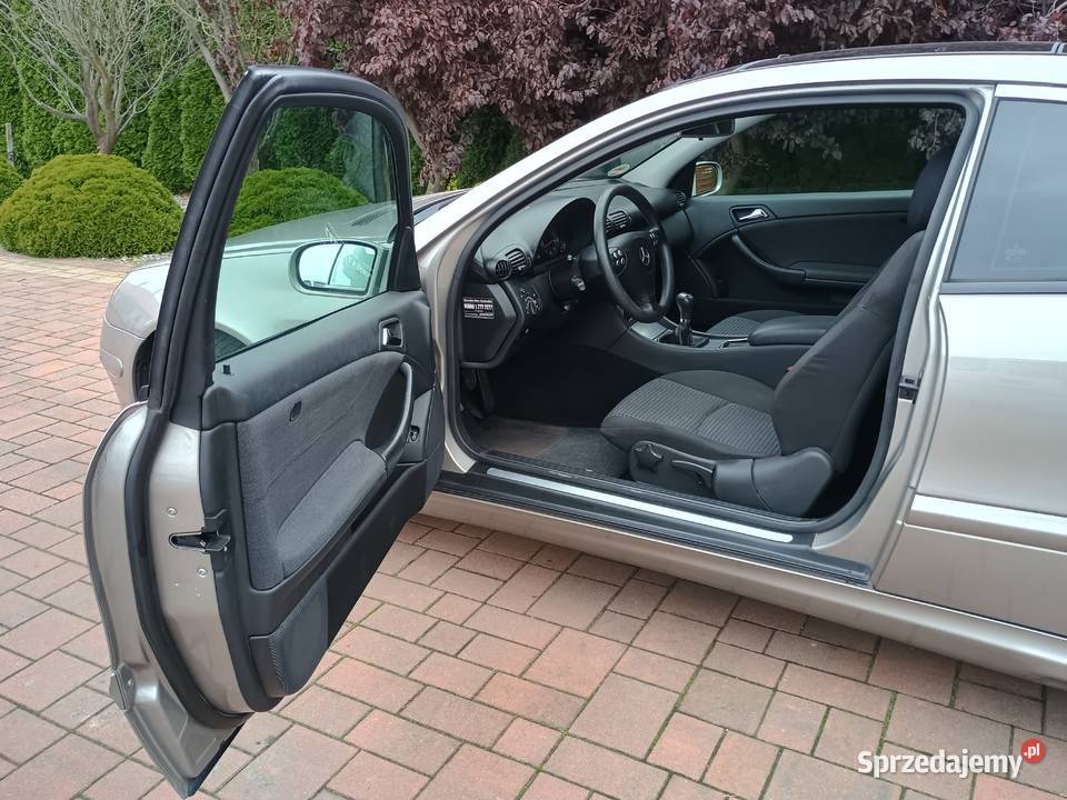 Mercedes W203 CL 2007r 18i 143 KOMPRESSOR wielofunkcyjna kierownica Witkowo