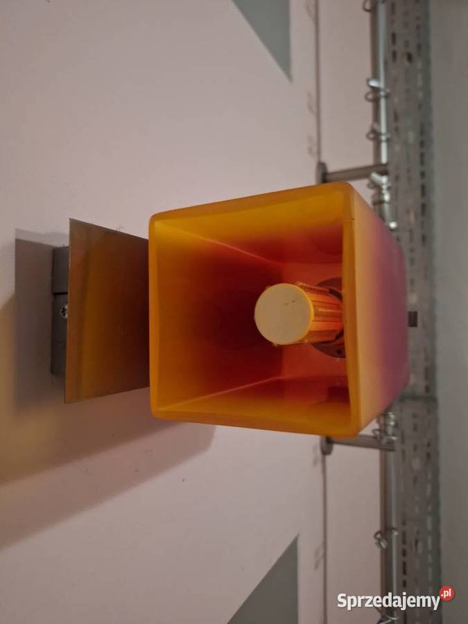 Lampa kinkiet Volta e 27 sprzedam