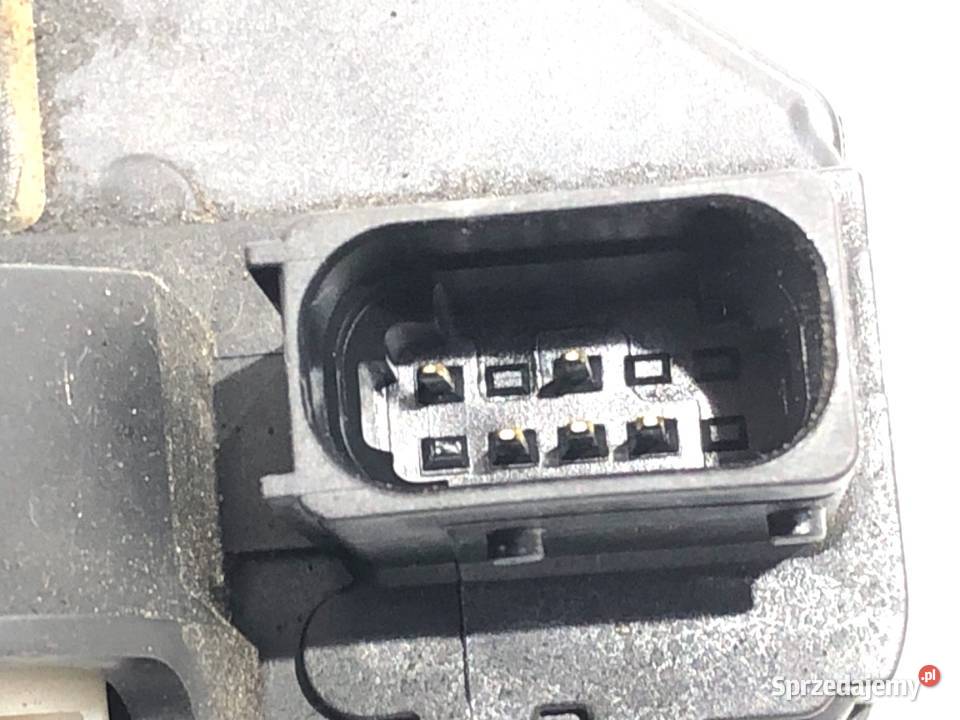 ZAMEK DRZWI PRAWY TYŁ OPEL ZAFIRA C Minivan sprzedam