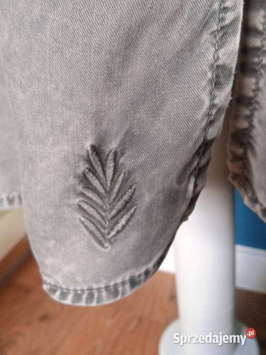 MARMURKOWA SUKIENKA ROZPINANA Z BAWEŁNY r 40 Bez wzoru Odzież damska Piła sprzedam