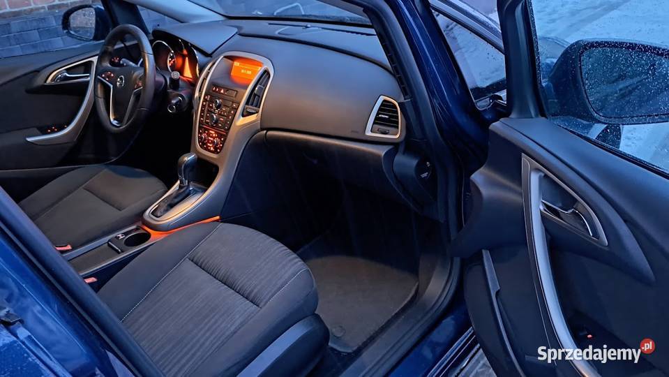 Opel Astra 14 Turbo Sports Tourer Automatik Goczałkowice-Zdrój sprzedam