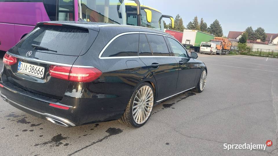 Mercedes eklasa bezwypadkowy koła 20 obniżony