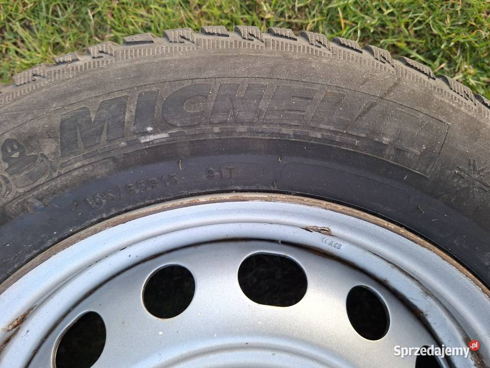 Opony zimowe 19665 R15 Bargłówka