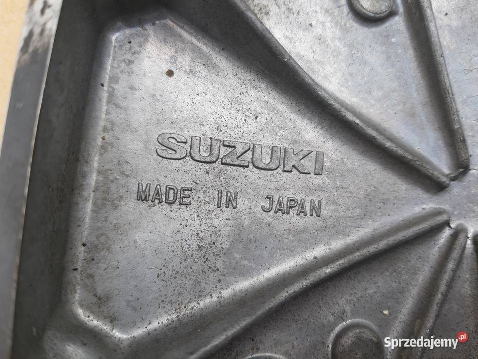 SUZUKI GSXR GSXR 1100 POKRYWA SILNIKA DEKIEL Pokrywy i osłony silnika Bieleń