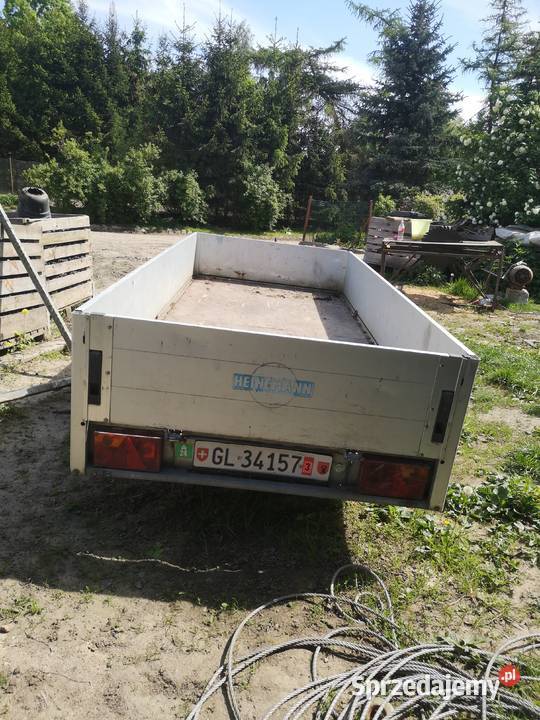 Przyczepka samochodowa heinemann szwajcarska Wąwolnica