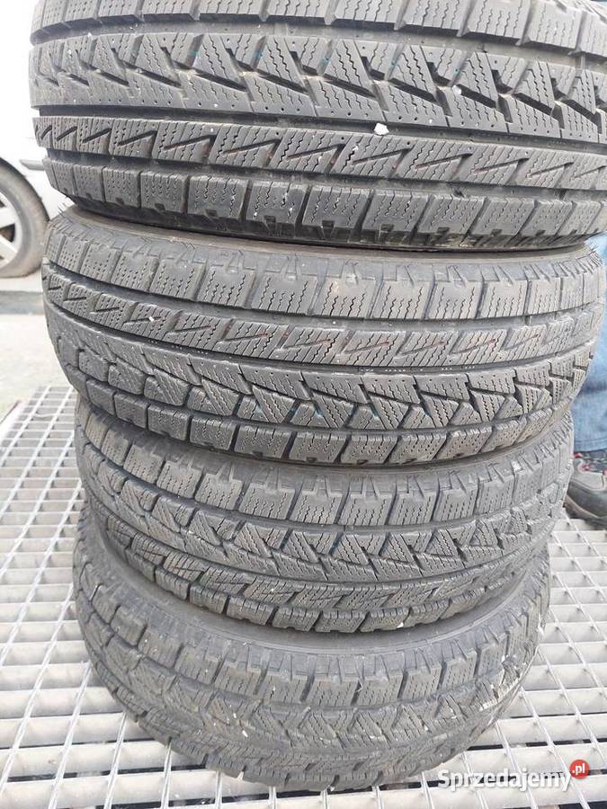 2019 Opony Zimowe Jednym Sezonie 1756514 Komplet Sucha Beskidzka sprzedam