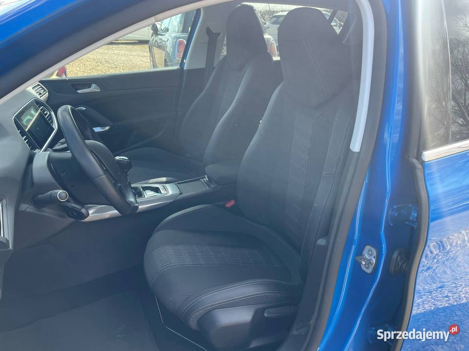 PEUGEOT 308 II 15 BlueHDi 130 Allure Pack GH628
