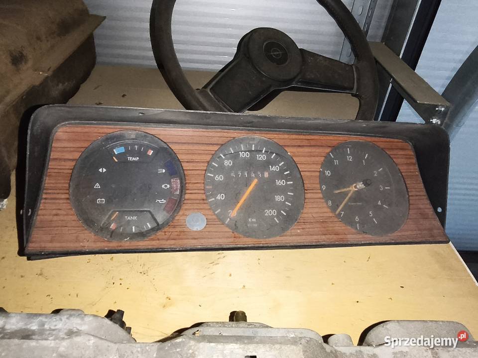 Opel Manta A części Mroków sprzedam