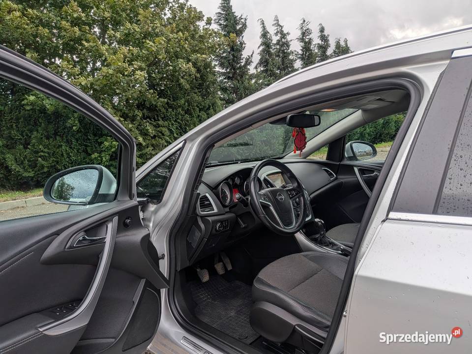 Opel Astra J gniazdo SD Polichna
