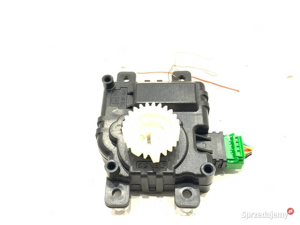 SILNIK NAGRZEWNICY HONDA 1138004040 CRV V osobowe