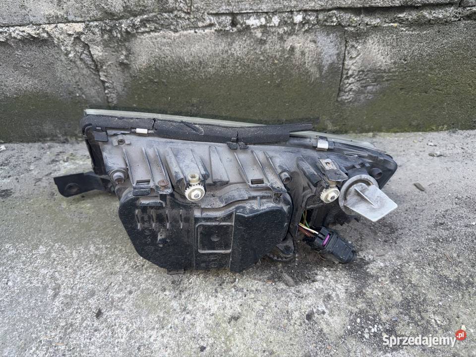 Lampa przód prawa Skoda Fabia I Ostrów Wielkopolski