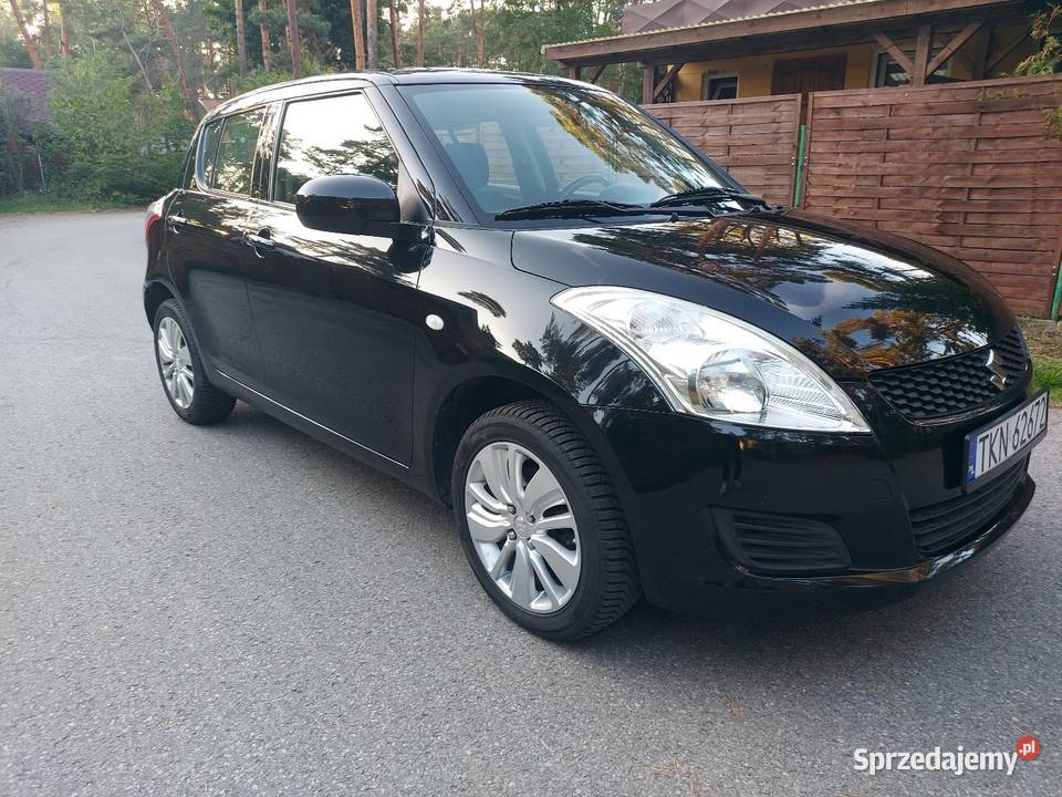 Suzuki Swift 4X4 sprowadzony zarejestrowany VAT marża Końskie sprzedam