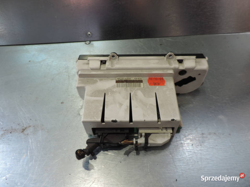 PANEL NAWIEWU Ford Mondeo Mk3