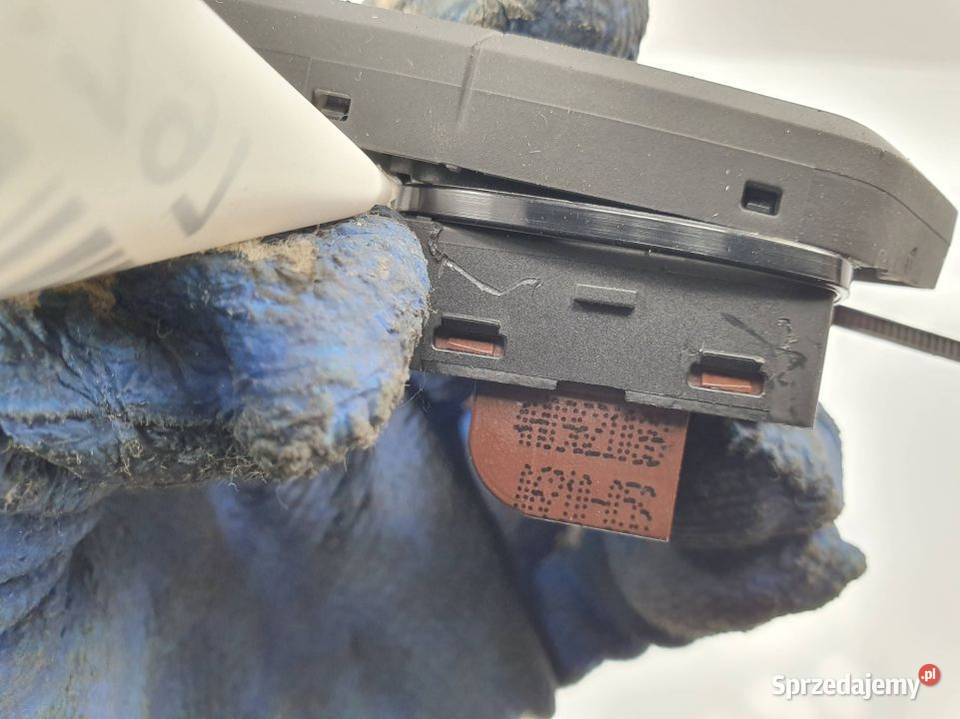 PRZYCISK AUDI A8 D4 4H0962108B osobowe sprzedam