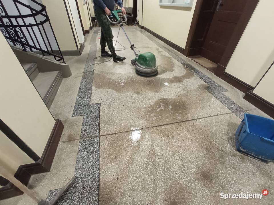 Maszynowe mycie posadzki Trójmiasto Gdynia
