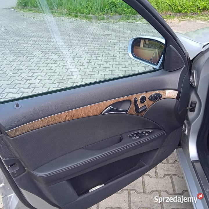 SPRZEDAM MERCEDESA W 211 ZADBANY WAVANGARDZIE 300 Szczecin