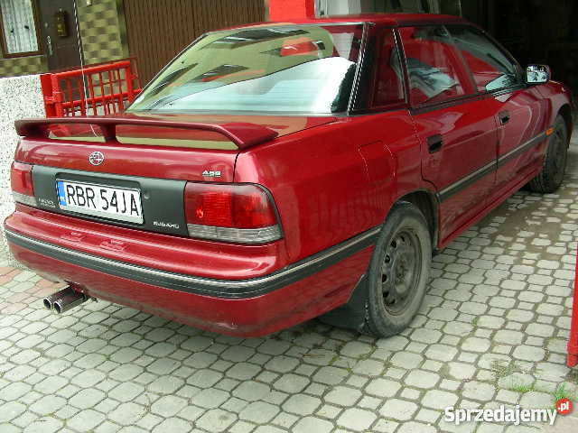 Subaru Legacy 22 autsedan 4x4 GAZ 4000 zl bordowy