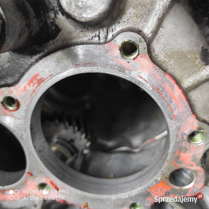 skrzynia biegów obudowa Nissan Mazda Lubin