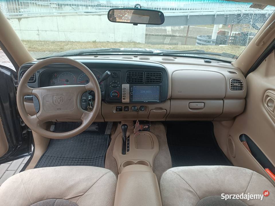 Dodge Durango 47 LPG hak 35t wielofunkcyjna kierownica opolskie Krapkowice