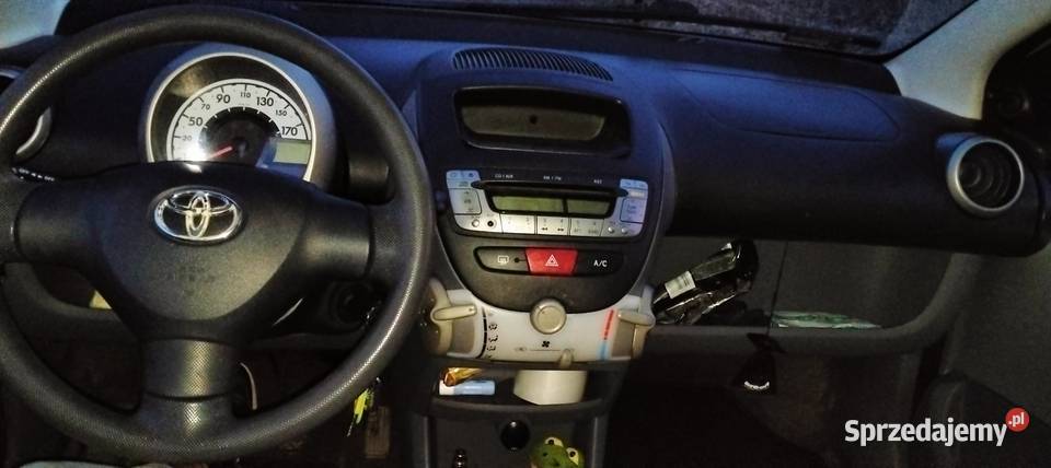 TOYOTA Aygo z klimatyzacją gniazdo AUX łódzkie Zgierz