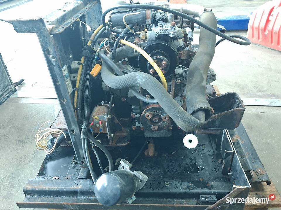 Silnik Yanmar diesel 125 KW 3 cyl Sierakowice
