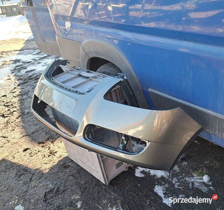 Zderzak przód przedni SKODA Fabia II Roomster