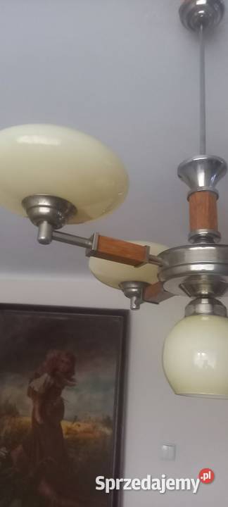 Czteroramienny żyrandol z kloszami w stylu Art Skierniewice sprzedam