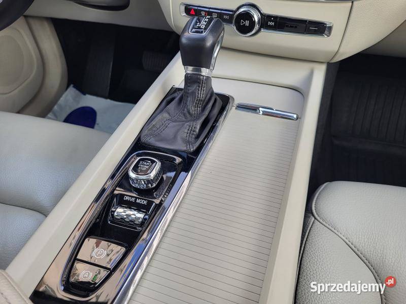 T6 20l benzyna 310 Momentum Dokumentacja 2000cm3 mazowieckie Warszawa