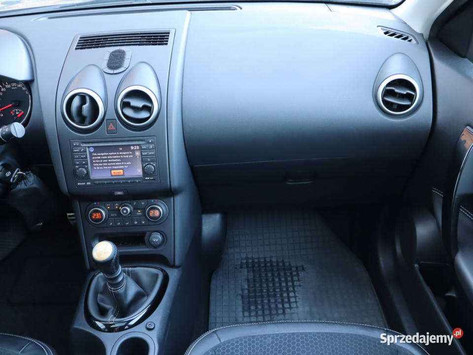 Nissan Qashqai 16 dCi nieuszkodzony Nissan Piaseczno