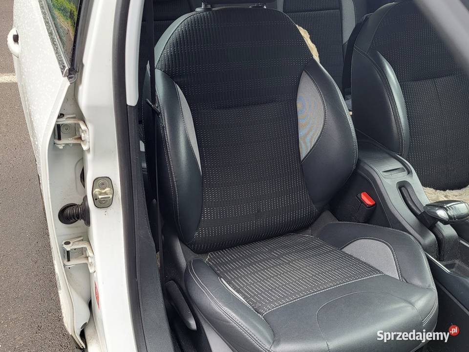 Peugeot 2008 12 benzyna 2013 bluetooth Kwidzyn sprzedam