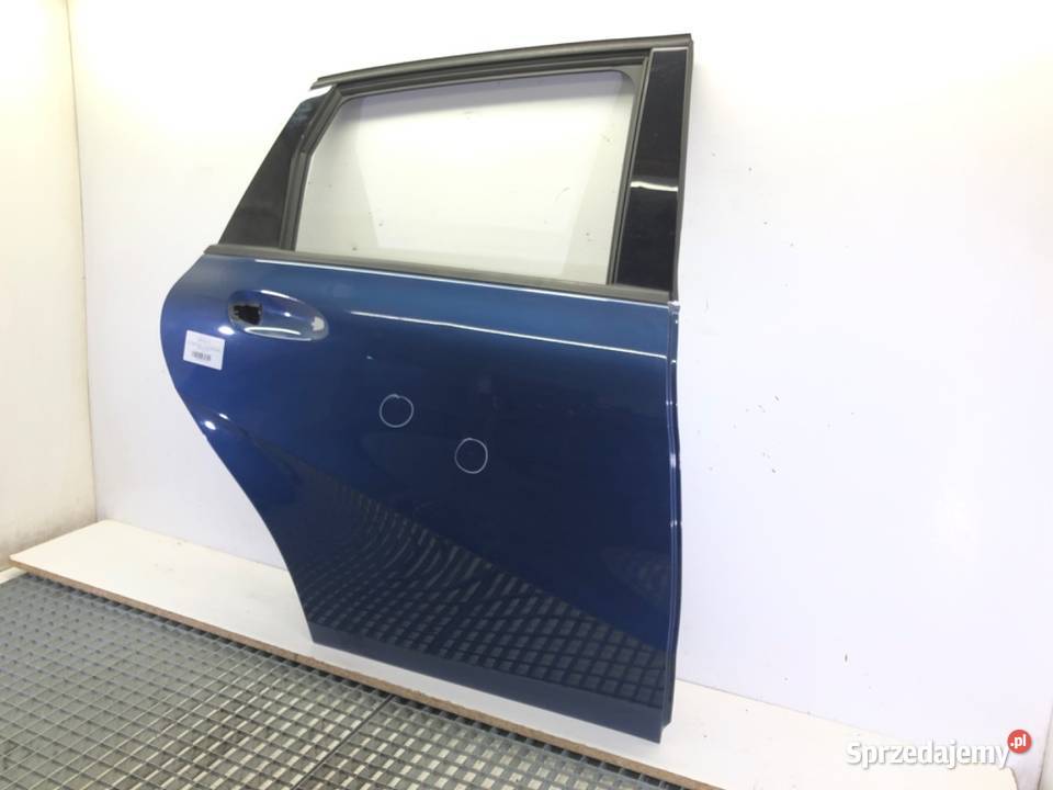 DRZWI PRAWY TYŁ MERCEDES W246 Minivan 1118