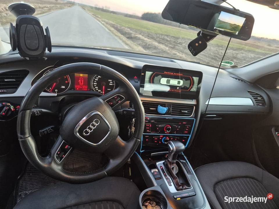 Sprzedam Audi A4B8 Cieszanów
