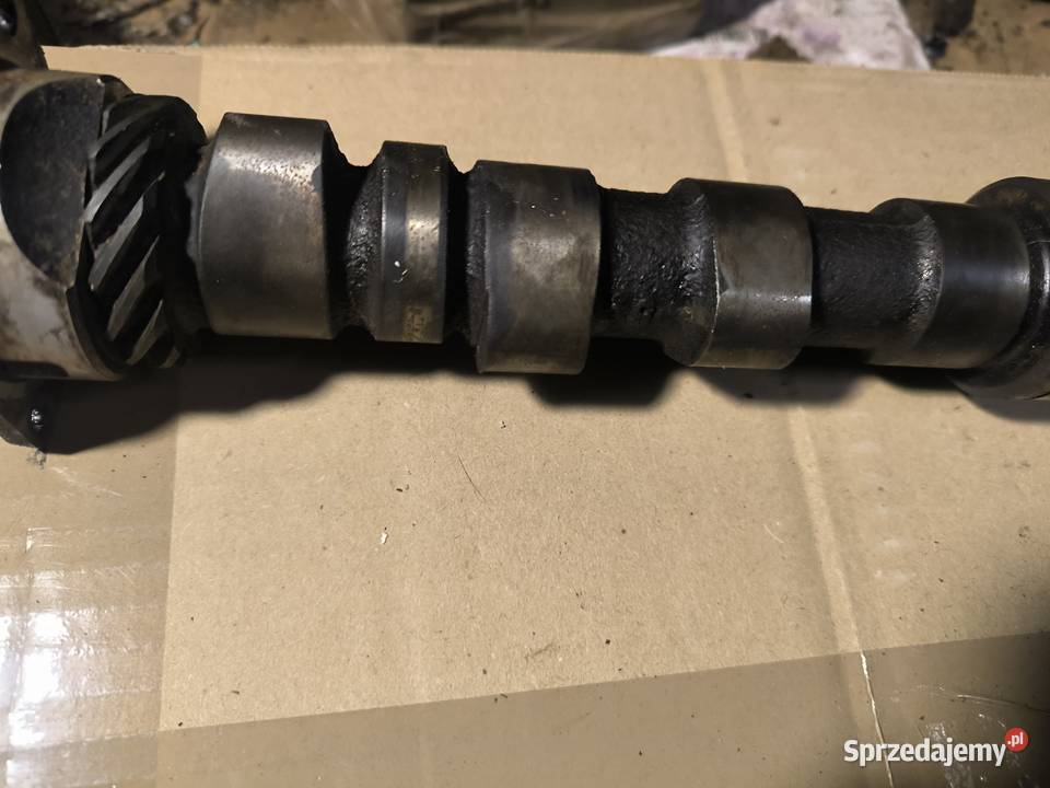 Fiat 125p wałek rozrządu klasyk Stalowa Wola