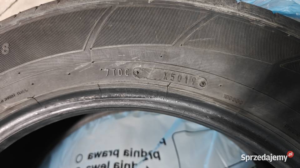 4 opony Dunlop SP Sport Maxx 050 23560 R18 103 H 18cale Rzeszów sprzedam