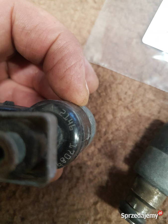 OPEL ASTRA 14 WTRYSKIWACZ PALIWA WTRYSK 17089276 Turkowice sprzedam