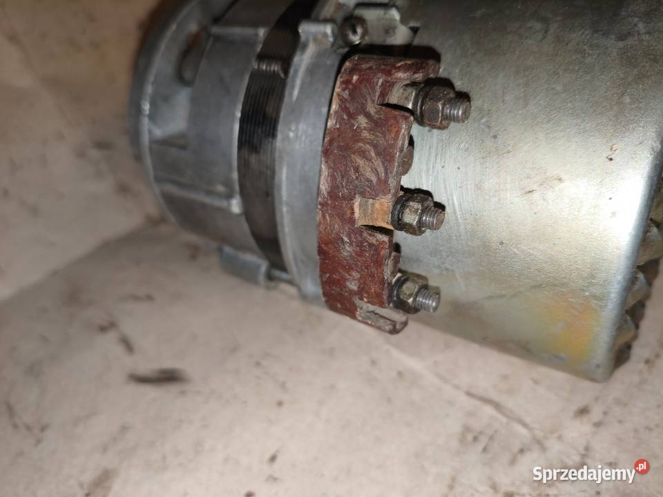 Alternator G424 Ural M66 M67 Leszno