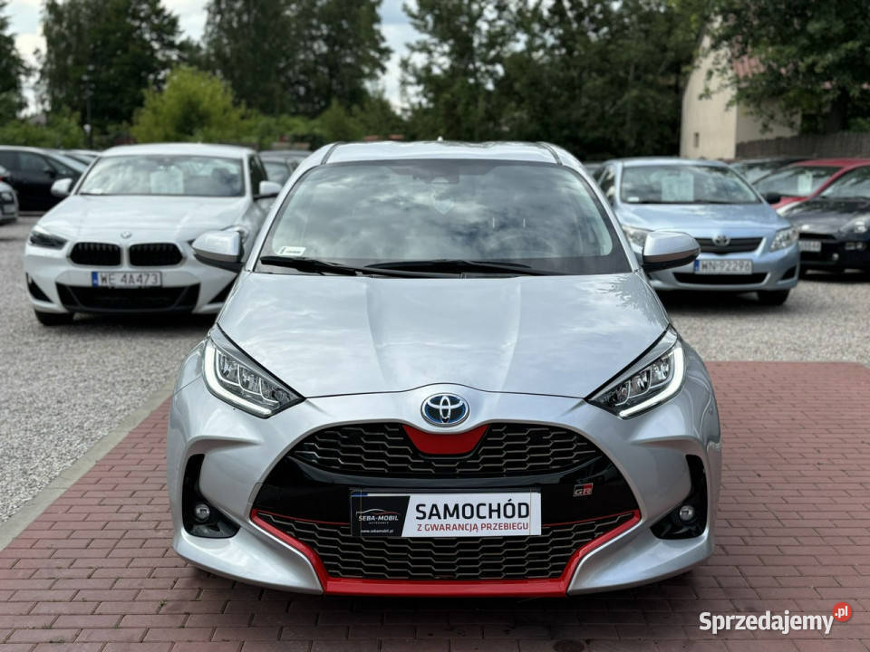 Toyota Yaris Hybryda Gwarancja Automat Salon Yaris mazowieckie
