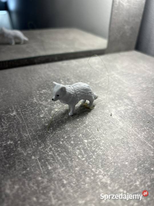 Figura figurka wilka Wilk biały podkarpackie Jasło