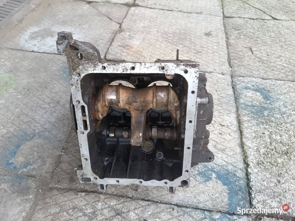 Blok wał wałek rozrządu fiat 126p Rybnik