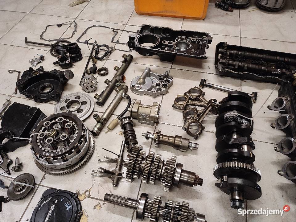 Kawasaki ZZR 1100 silnik części wał kapa Jelenia Góra