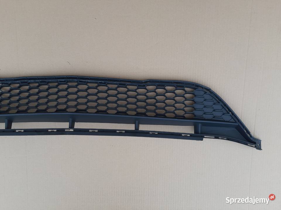 MERCEDES AKLASA W177 AMG KRATKA ZDERZAKA osobowe lubuskie Trzciel