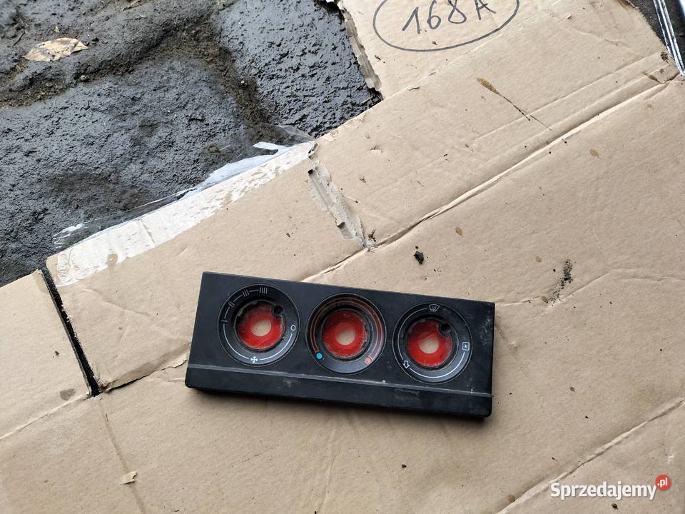 AUDI B4 80B4 NAKŁADKA NA PANEL NAWIEWU lubelskie Kamień-Kolonia