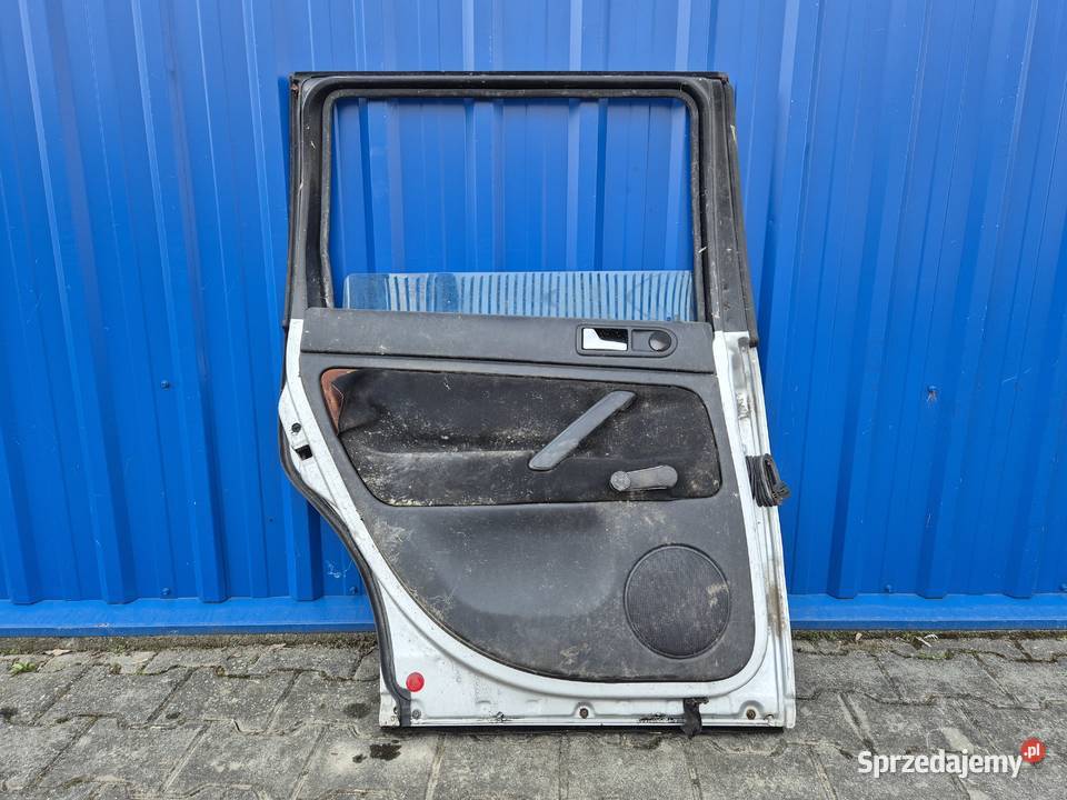 DRZWI TYŁ LEWY LEWE TYŁ PRAWY PRAWE VW PASSAT B5 Działoszyce
